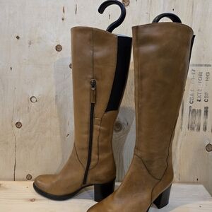 Gorgeous Tan Heeled Boots